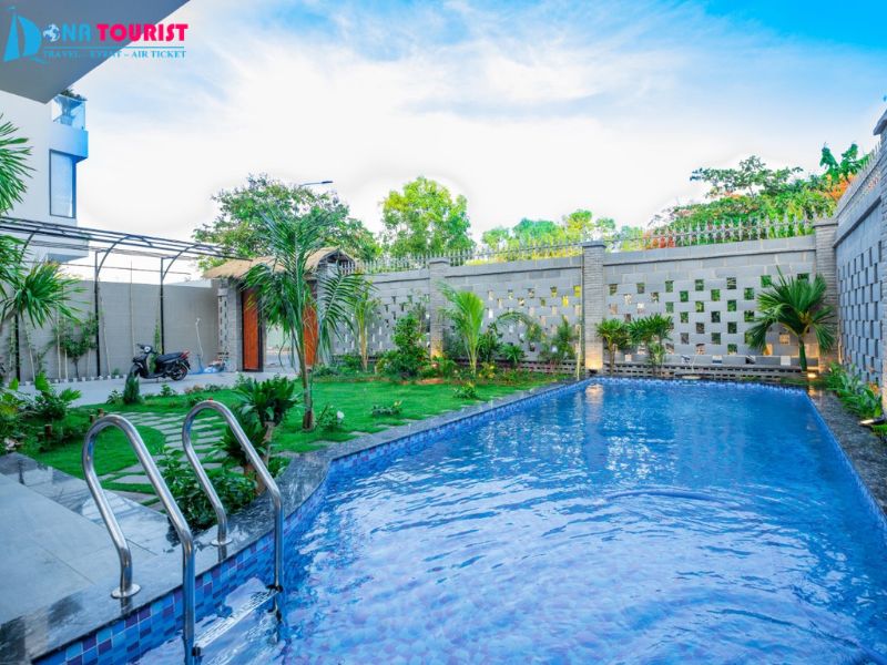 cho-thue-villa-cung-c23d20-donatourist.jpg (109 KB)