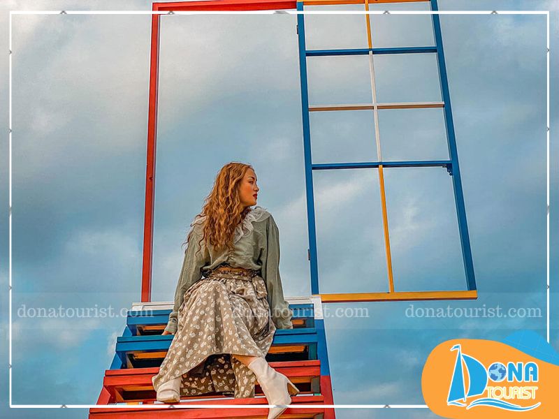 check-in-bac-thang-len-hoi-ong-troi-da-lat.jpg (79 KB)