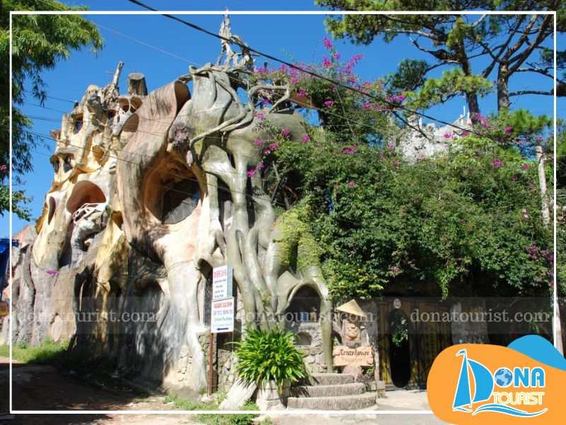 Khu vườn Địa Đàng tại Crazy House vuon-dia-dang-biet-thu-hang-nga.jpg (85 KB)