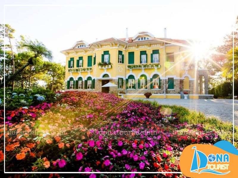 Dinh Bảo Đại I gắn liền với những thăng trầm của dân tộc gia-ve-dinh-bao-dai.jpg (78 KB)