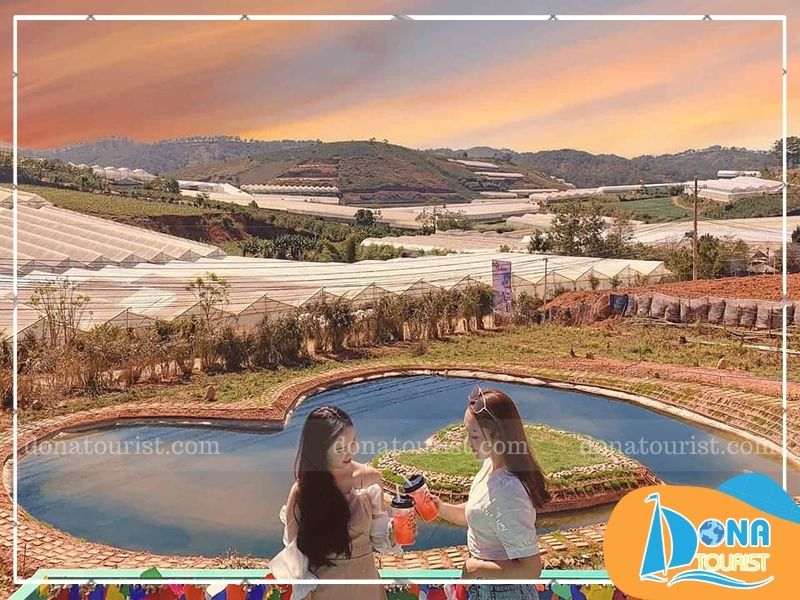 ho-trai-tim-doi-vo-anh.jpg (83 KB)