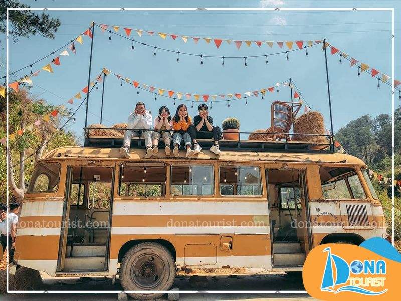 Check in Kombi Land Coffee vào những ngày nắng để sở hữu nhiều bức ảnh ấn tượng kinh-nghiem-tham-quan-kombi-land-coffee.jpg (100 KB)