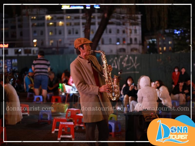 hoat-dong-trai-nghiem-pho-di-bo-da-lat.jpg (80 KB)