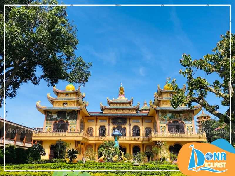 Tham quan, chiêm bái và cầu an tại chùa Phương Liên Tịnh Xứ van-canh-phuong-lien-tinh-xu.jpg (81 KB)