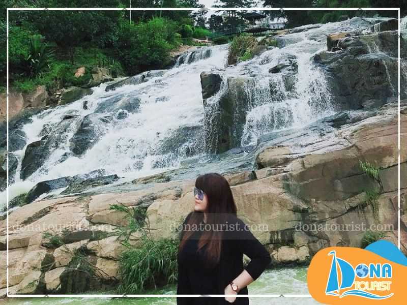 check-in-thac-cam-ly-2.jpg (77 KB)