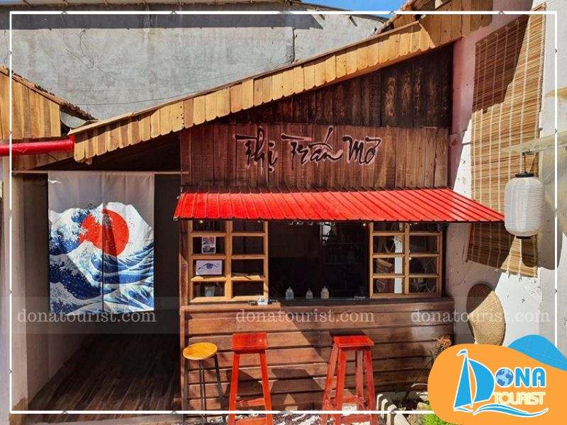 thi-tran-mo-da-lat-o-dau.jpg (92 KB)