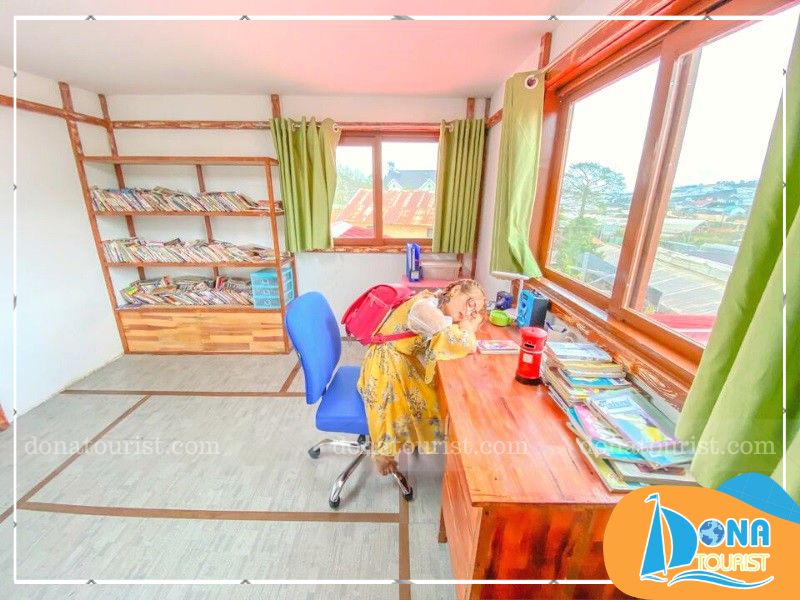 hoat-dong-vui-nhon-tai-thi-tran-nobi.jpg (101 KB)