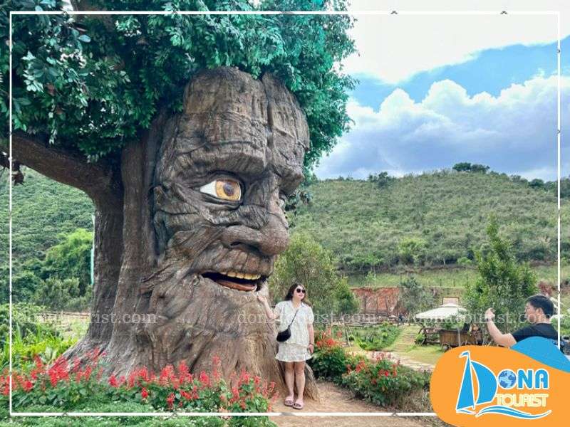 Thung lũng các vị thần cung cấp hai tùy chọn vé linh hoạt để du khách dễ dàng lựa chọn theo nhu cầu trải nghiệm gia-ve-thung-lung-cac-vi-than.jpg (94 KB)