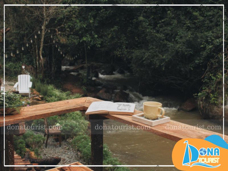 kinh-nghiem-di-tiem-ca-phe-nha-ben-suoi.jpg (85 KB)