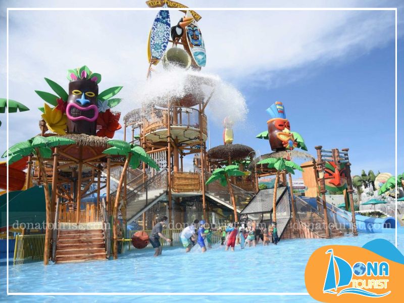 chien-truong-tiki-splash-pad-duoi-nuoc-tai-tropicana-park-ho-tram.jpg (105 KB)