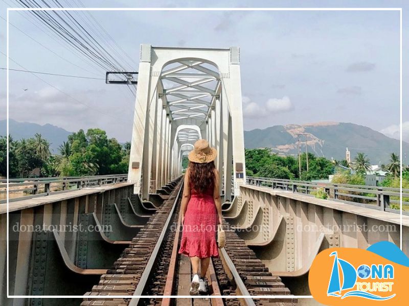 hình ảnh cầu sắt Nha Trang hinh-anh-cau-sat-nha-trang-1.jpg (103 KB)