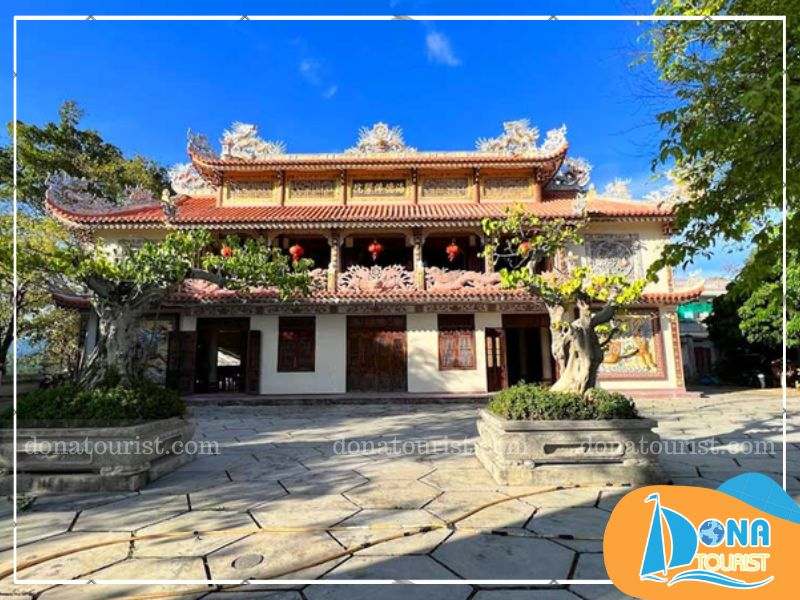 gioi-thieu-chua-hai-duc-nha-trang.jpg (98 KB)