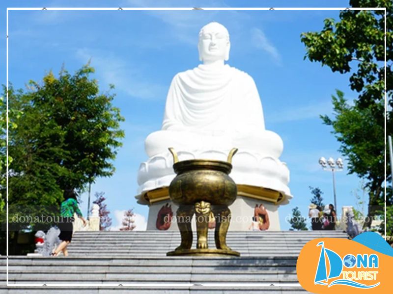 tuong-phat-a-di-da-chua-tong-lam-lo-son.jpg (91 KB)