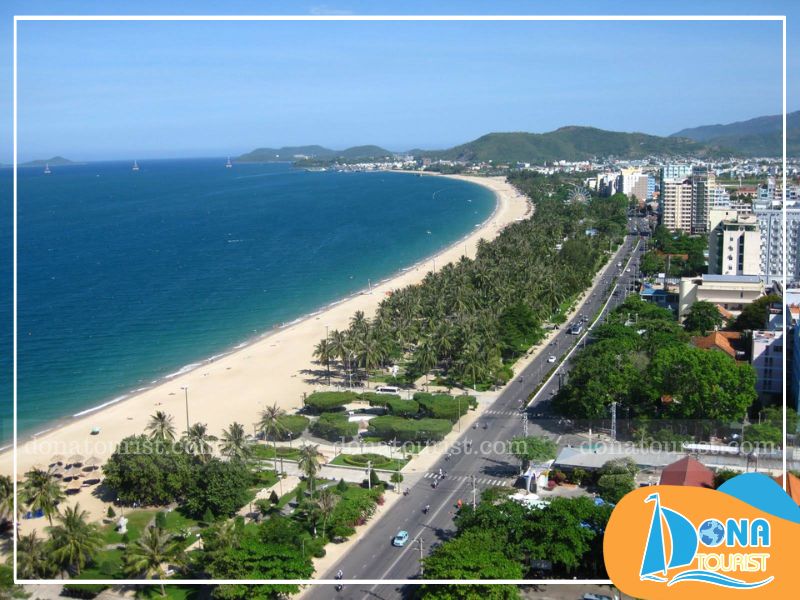 Đường biển Trần Phú tran-phu-con-duong-bien-nha-trang.jpg (106 KB)