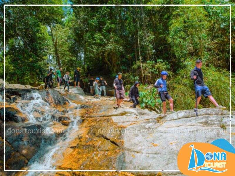 trekking-hon-ba-dap-suoi-dau.jpg (101 KB)