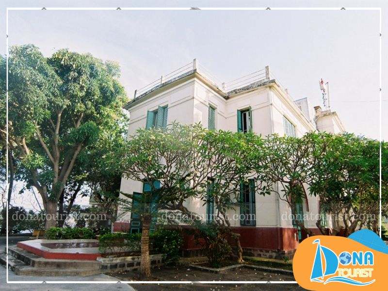 gioi-thieu-dinh-bao-dai-nha-trang.jpg (101 KB)