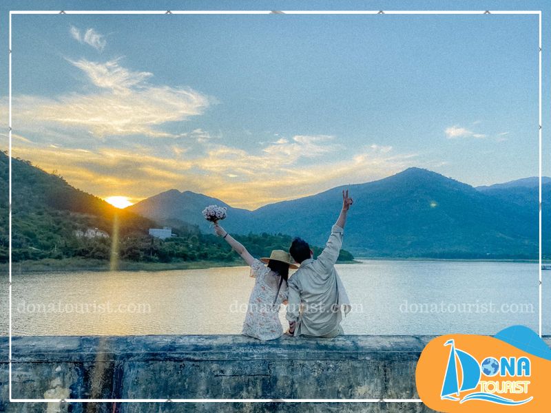 san-anh-ho-am-chua-nha-trang.jpg (98 KB)