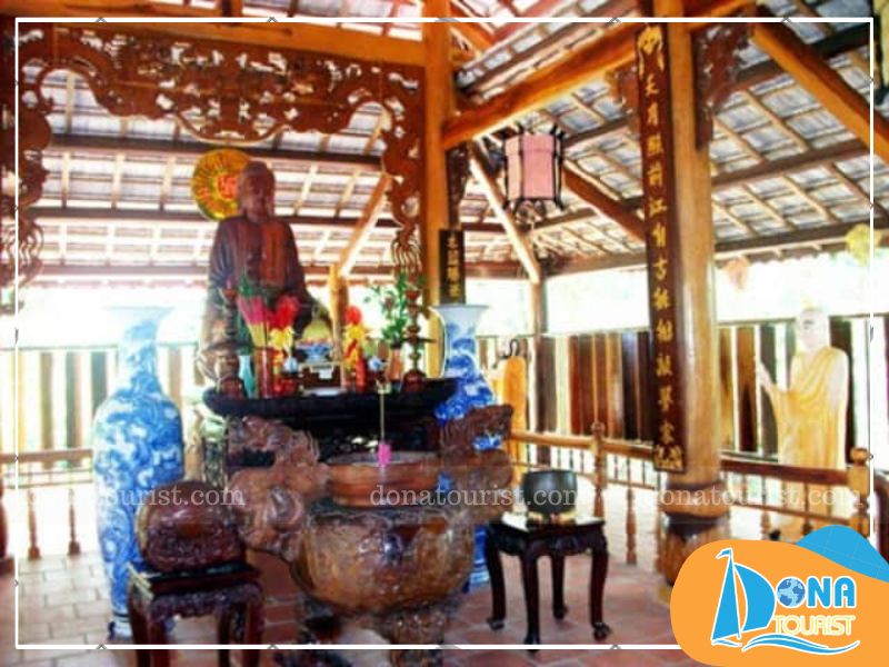 khong-gian-phat-phap-khu-du-lich-nhan-tam.jpg (106 KB)