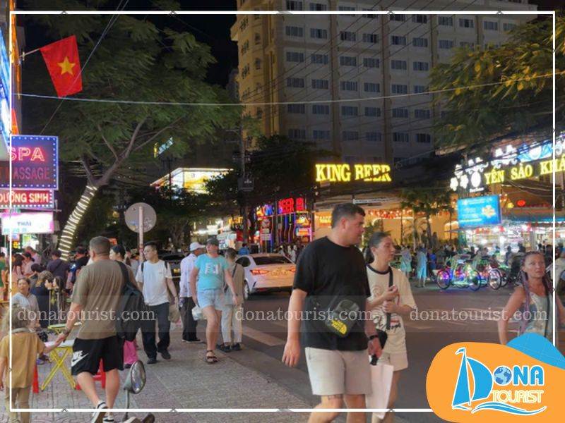 du-ngoan-xuyen-luc-dia-pho-tay-nha-trang.jpg (90 KB)