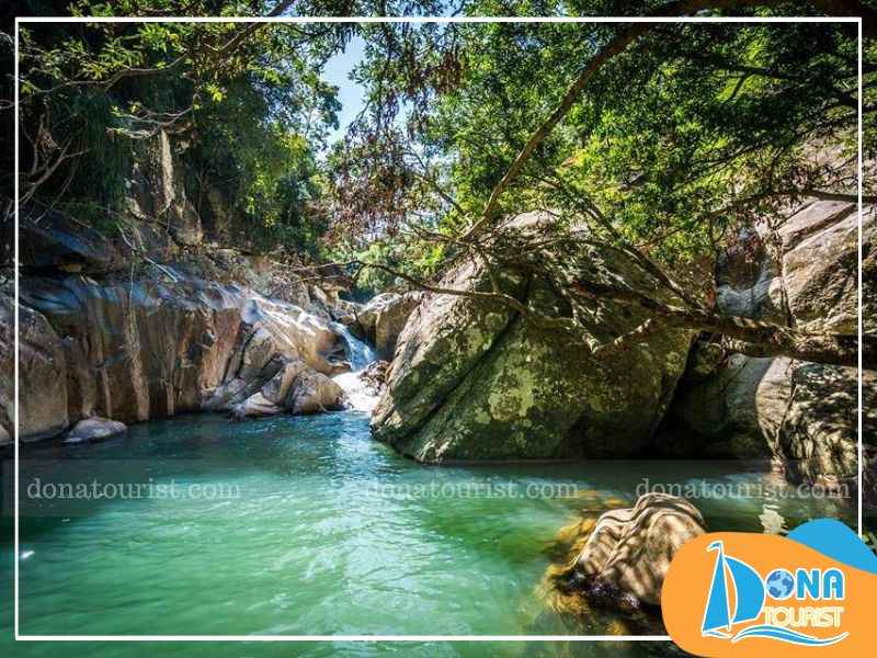 Thời điểm du lịch suối Ba Hồ đẹp nhất từ tháng 11 năm trước đến tháng 5 năm sau thoi-diem-den-suoi-ba-ho.jpg (85 KB)