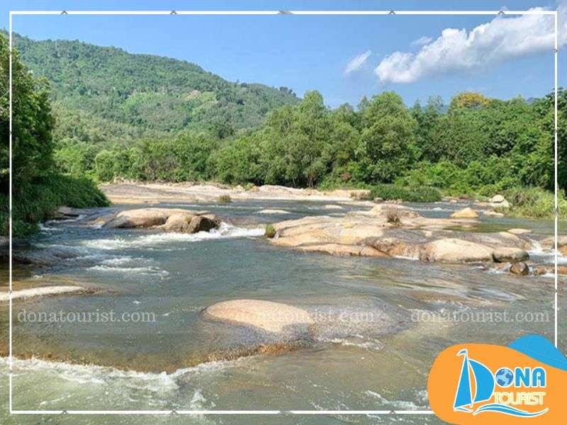 gioi-thieu-suoi-da-giang.jpg (80 KB)