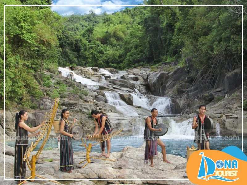 Khám phá văn hóa Raglai tại bảo tàng nhạc cụ dân tộc kham-pha-van-hoa-raglai-tai-thac-yangbay.jpg (82 KB)
