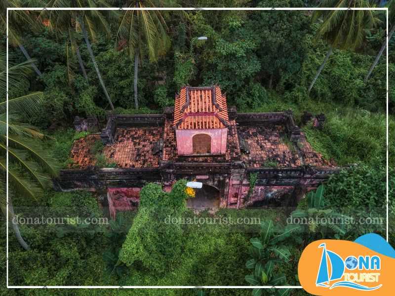 kien-truc-thanh-co-dien-khanh.jpg (81 KB)