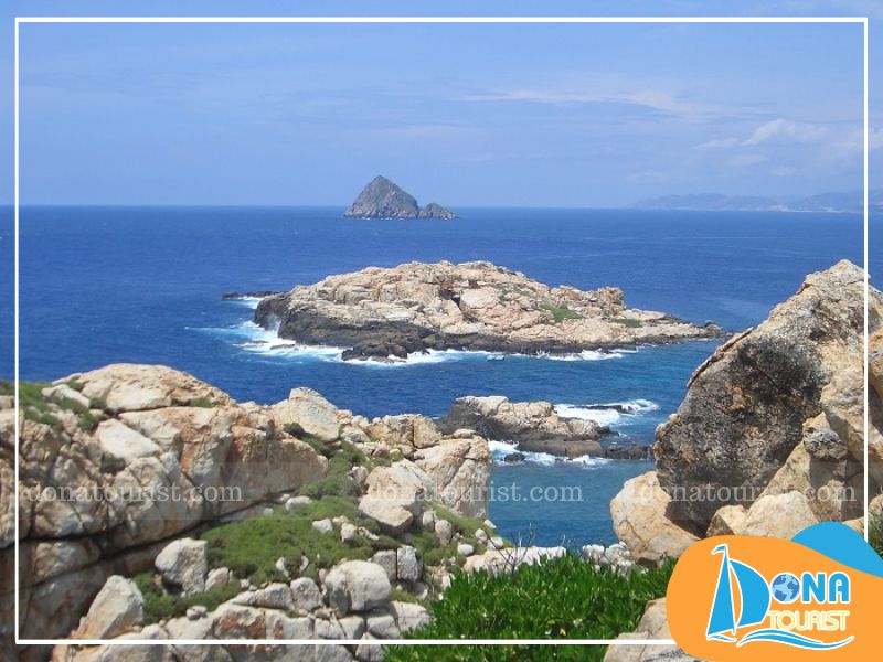 Hòn Sầm dành cho những tâm hồn đam mê vận động và khám phá hon-sam-vinh-nha-phu.jpg (95 KB)