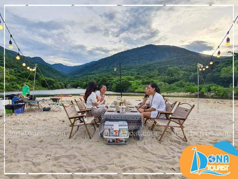 Tận hưởng không gian trong lành tại bãi Nước Ngọt checkin-bai-nuoc-ngot.jpg (85 KB)