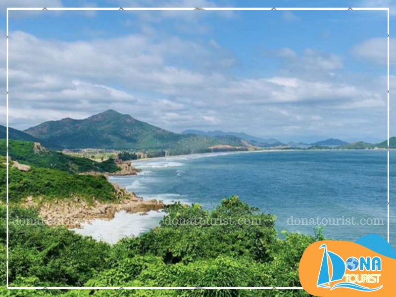 Tận hưởng cảnh quan thiên nhiên yên bình tại bãi Nước Ngọt khung-canh-thien-nhien-bai-nuoc-ngot.jpg (83 KB)