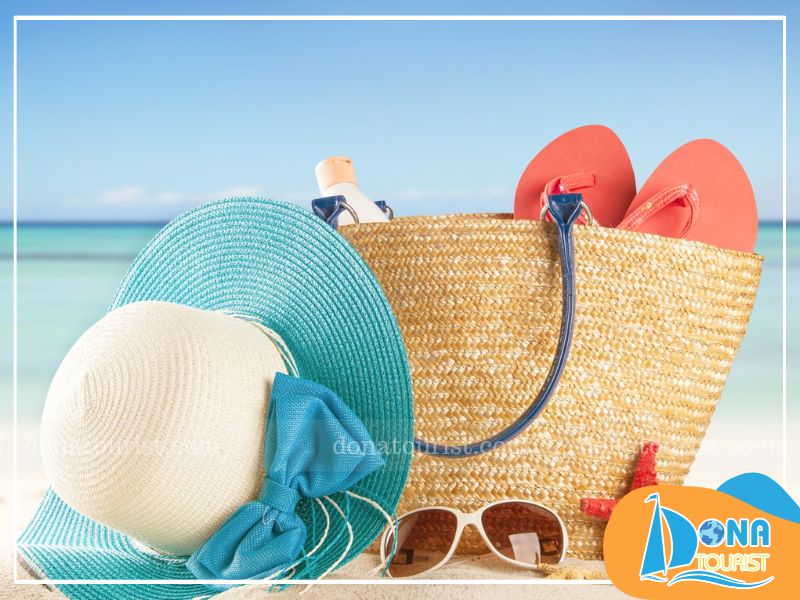 Vui chơi tại biển Ninh Chữ nên chuẩn bị đầy đủ đồ dùng thiết yếu, bao gồm các loại thuốc cơ bản luu-y-khi-di-bien-ninh-chu.jpg (103 KB)