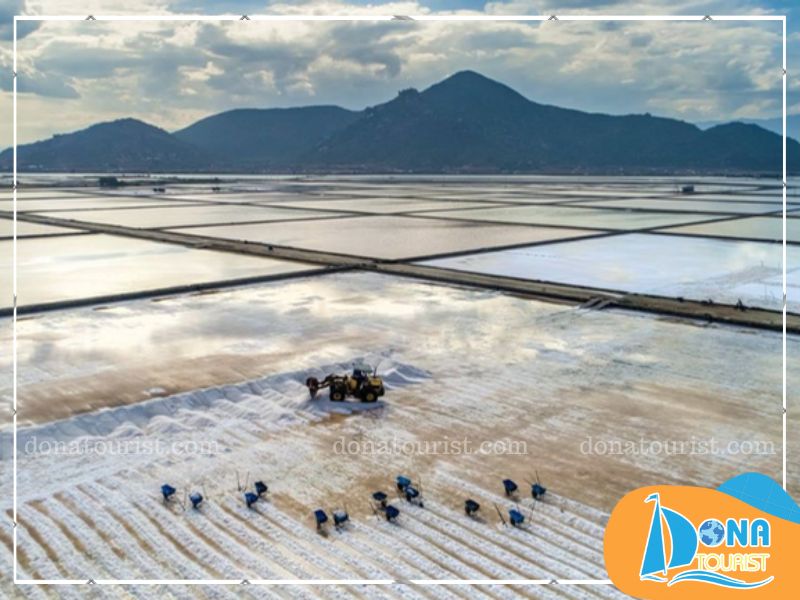 Đầm Vua được hình thành trên cơ sở hợp tác với Liên bang Nga trong lĩnh vực sản xuất muối lich-su-canh-dong-muoi-dam-vua.jpg (81 KB)