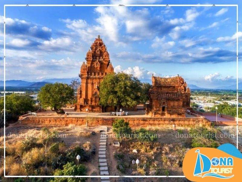 kien-truc-den-thap-po-rome-ninh-thuan.jpg (88 KB)