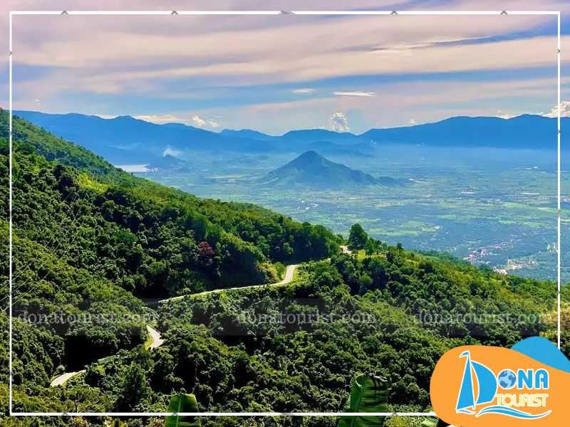 chiem-nguong-thien-nhien-tren-deo-ngoan-muc.jpg (78 KB)