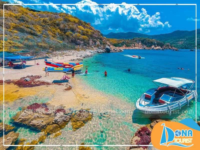 Lặn biển ngắm san hô tại Hòn Đỏ lan-ngam-san-ho-hon-do-ninh-thuan.jpg (85 KB)