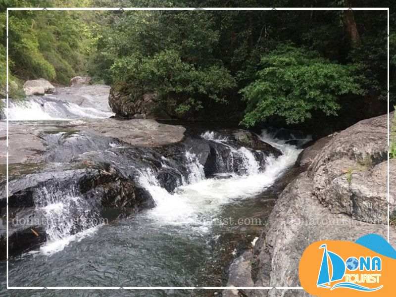 thac-da-ban-vuon-quoc-gia-phuoc-binh.jpg (78 KB)