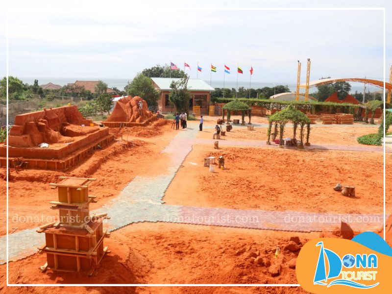 meo-kham-pha-cong-vien-cat-forgotten-land.jpg (102 KB)