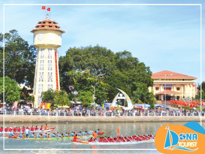 Tháp nước Phan Thiết tọa lạc uy nghi bên bờ sông Cà Ty hiền hòa gioi-thieu-thap-nuoc-phan-thiet.jpg (104 KB)