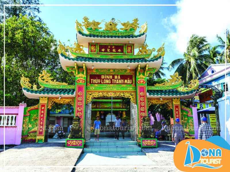 Chiêm bái Dinh Bà Phú Quốc hãy mặc quần áo lịch sự và giữ gìn sạch sẽ luu-y-khi-chiem-bai-dinh-ba-phu-quoc.jpg (81 KB)