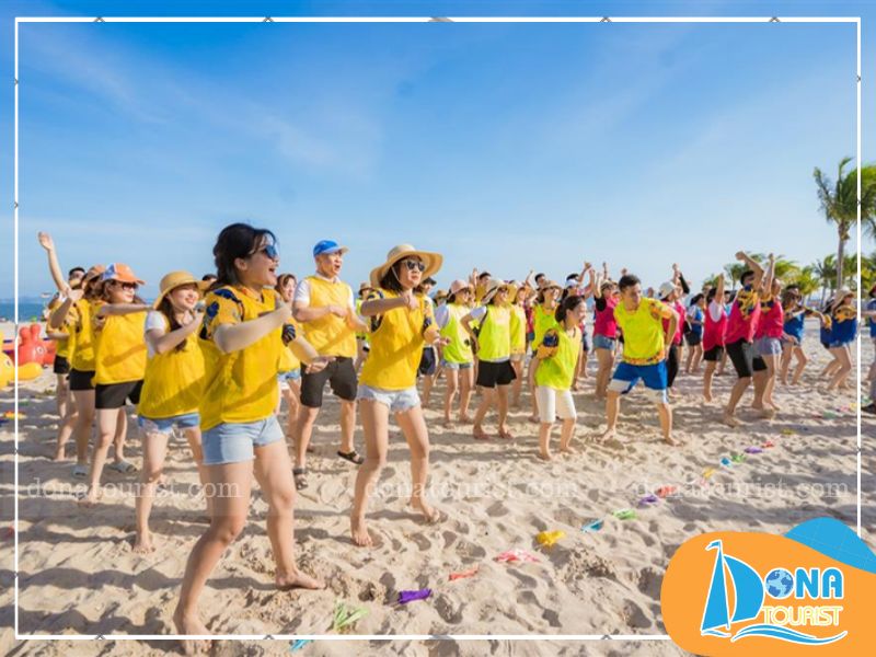 Công ty du lịch teambuilding TPHCM cung cấp các tour sáng tạo cong-ty-du-lich-team-building-o-tphcm-uy-tin.jpg (90 KB)