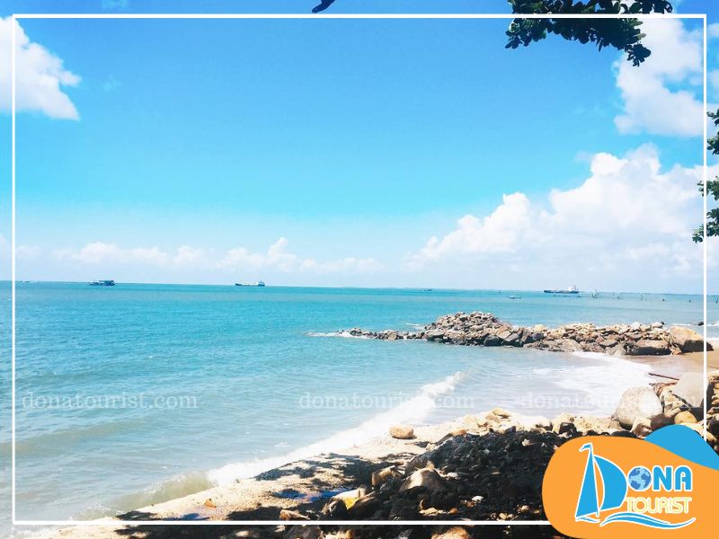 Bãi Dâu Vũng Tàu nằm gần con đường Trần Phú sầm uất bai-dau-o-dau.jpg (81 KB)