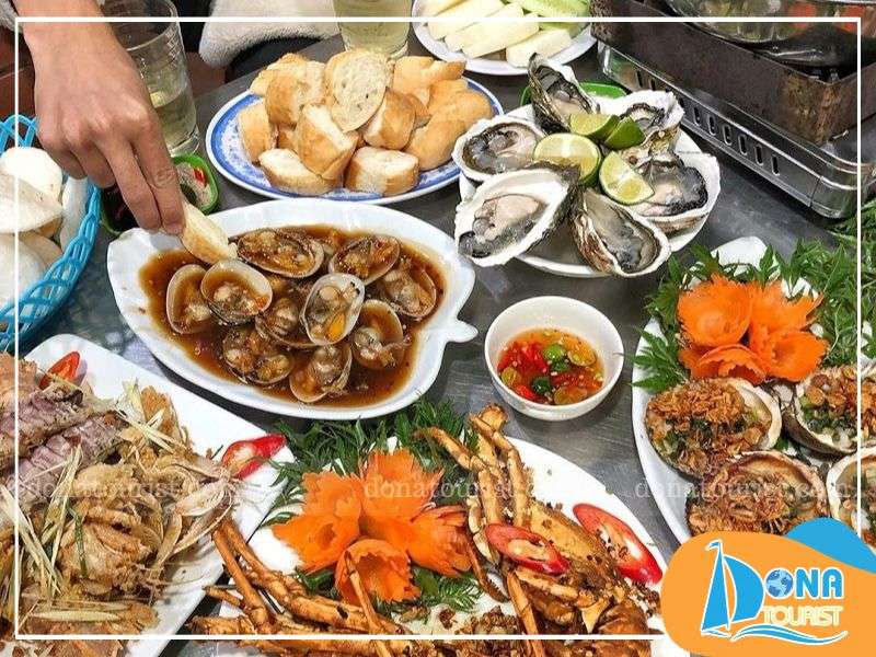 Cẩm nang ăn uống khi du lịch Vũng Tàu du-lich-vung-tau-2-ngay-1-dem-tu-tuc-an-gi.jpg (110 KB)