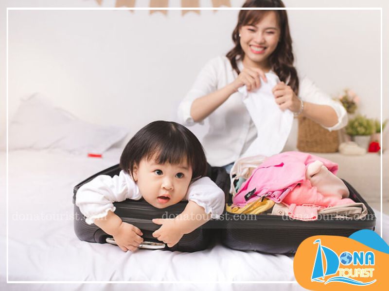 Đồ dùng cần chuẩn bị khi đi du lịch có trẻ nhỏ chuan-bi-gi-khi-du-lich-vung-tau-cho-gia-dinh-co-con-nho.jpg (61 KB)