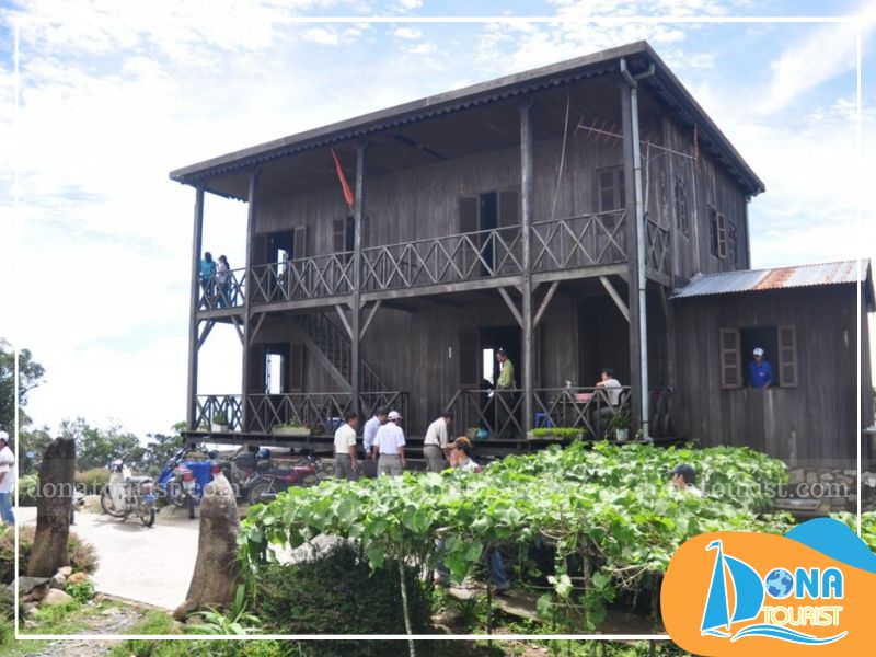 Ngôi nhà của bác sĩ Yersin trên đảo hòn Bà ngoi-nha-bac-si-yersin-hon-ba-vung-tau.jpg (96 KB)