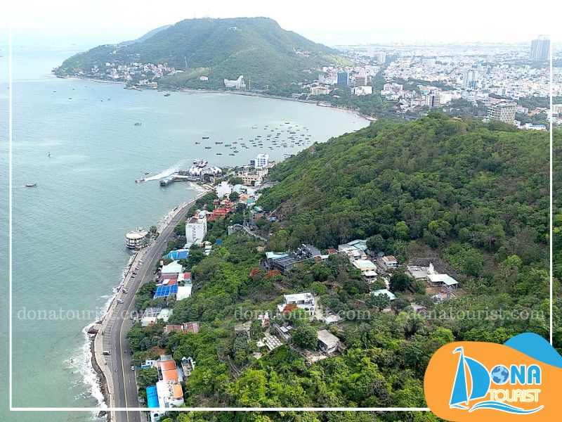 Núi Lớn Vũng Tàu sở hữu tổng diện tích khoảng 400 hecta, điểm cao nhất cách mặt nước biển 254 mét gioi-thieu-nui-lon-vung-tau.jpg (77 KB)
