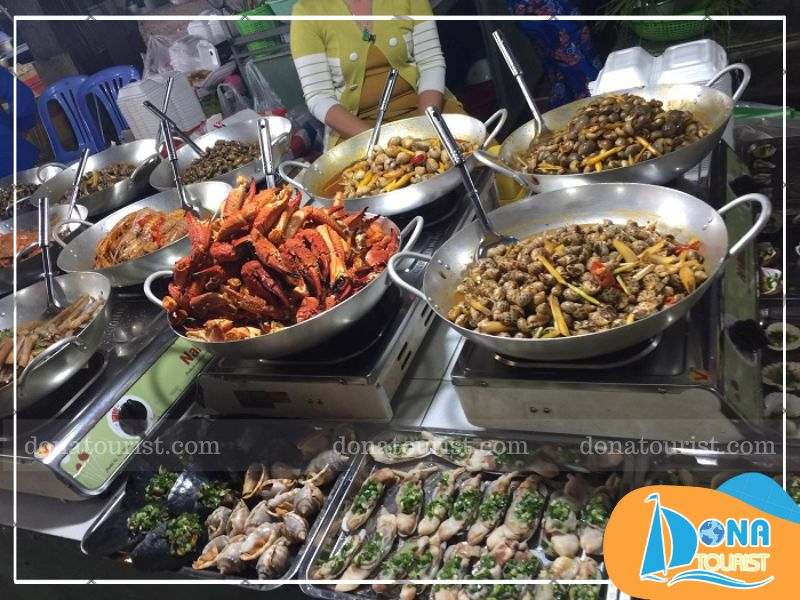 Trải nghiệm ẩm thực đặc sản của vùng miền thuong-thuc-am-thuc-pho-di-bo-vung-tau.jpg (97 KB)
