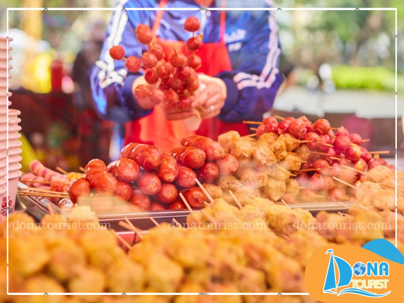 Thưởng thức thiên đường ẩm thực đa sắc quanh quảng trường Vũng Tàu thien-duong-am-thuc-gan-quang-truong-vung-tau.jpg (85 KB)