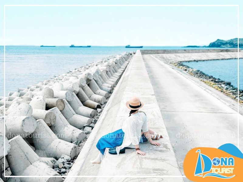 Bãi đá Ông Địa sở hữu những lớp đá chồng nhau kỳ vĩ Bãi đá Ông Địa sở hữu những lớp đá chồng nhau kỳ vĩ