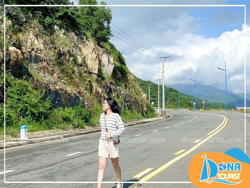 Chụp ảnh trên đèo Lương Sơn lưu lại trải nghiệm Chụp ảnh trên đèo Lương Sơn lưu lại trải nghiệm