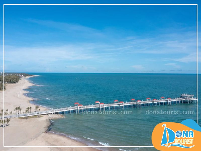 Ngắm khung cảnh biển tại cầu Hamptons Pier